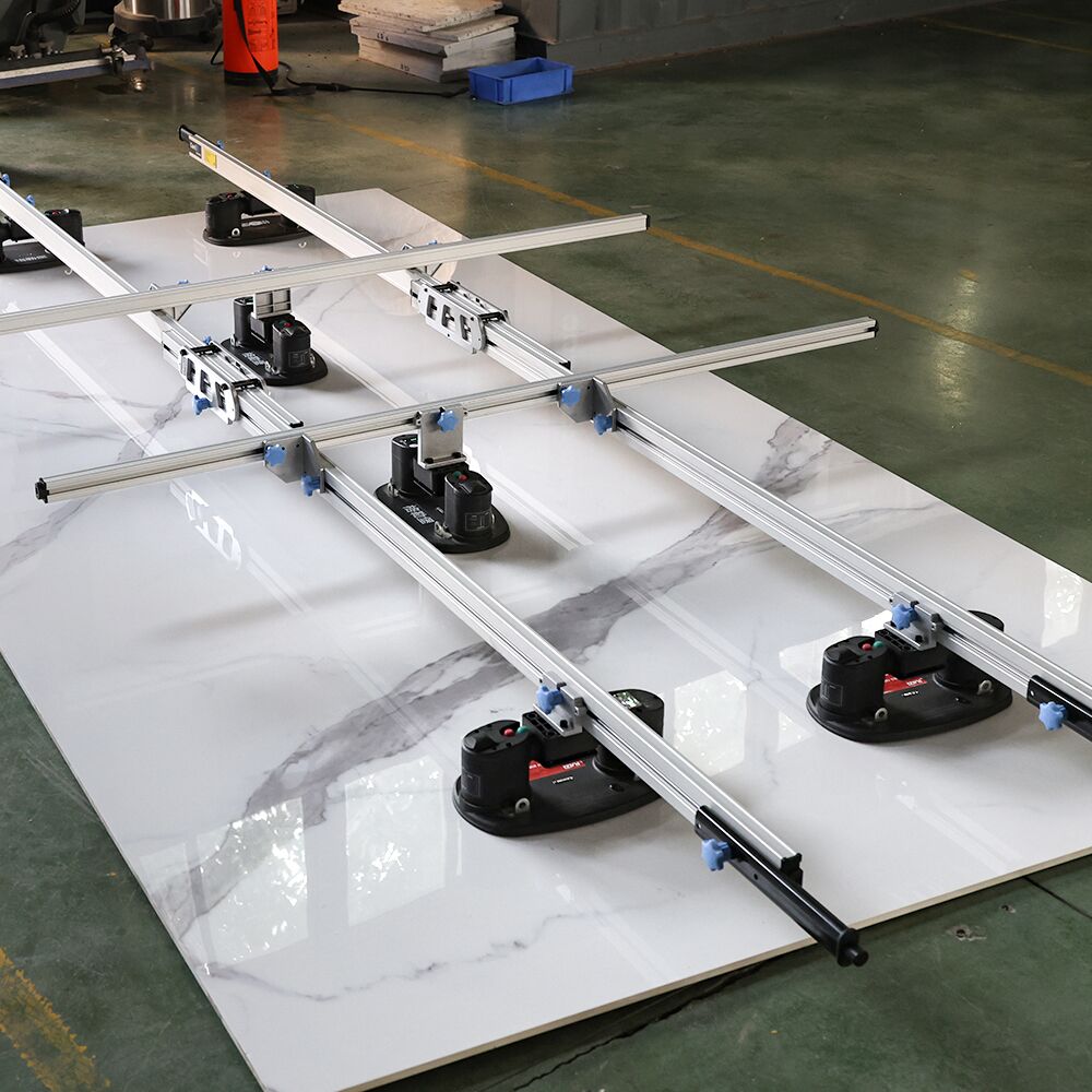 large-format-tile-carrier-with-grabo-lifter