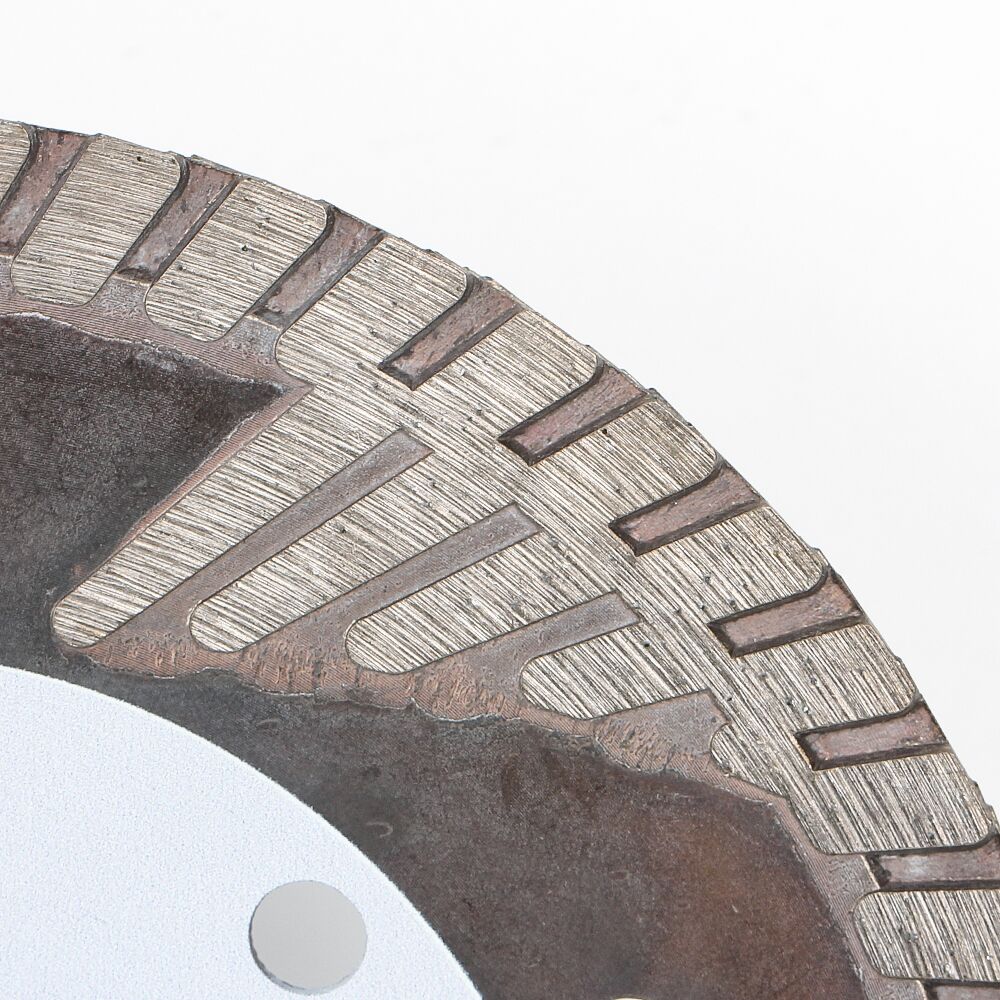 Q5-quartzite-saw-blade-with-side-protection