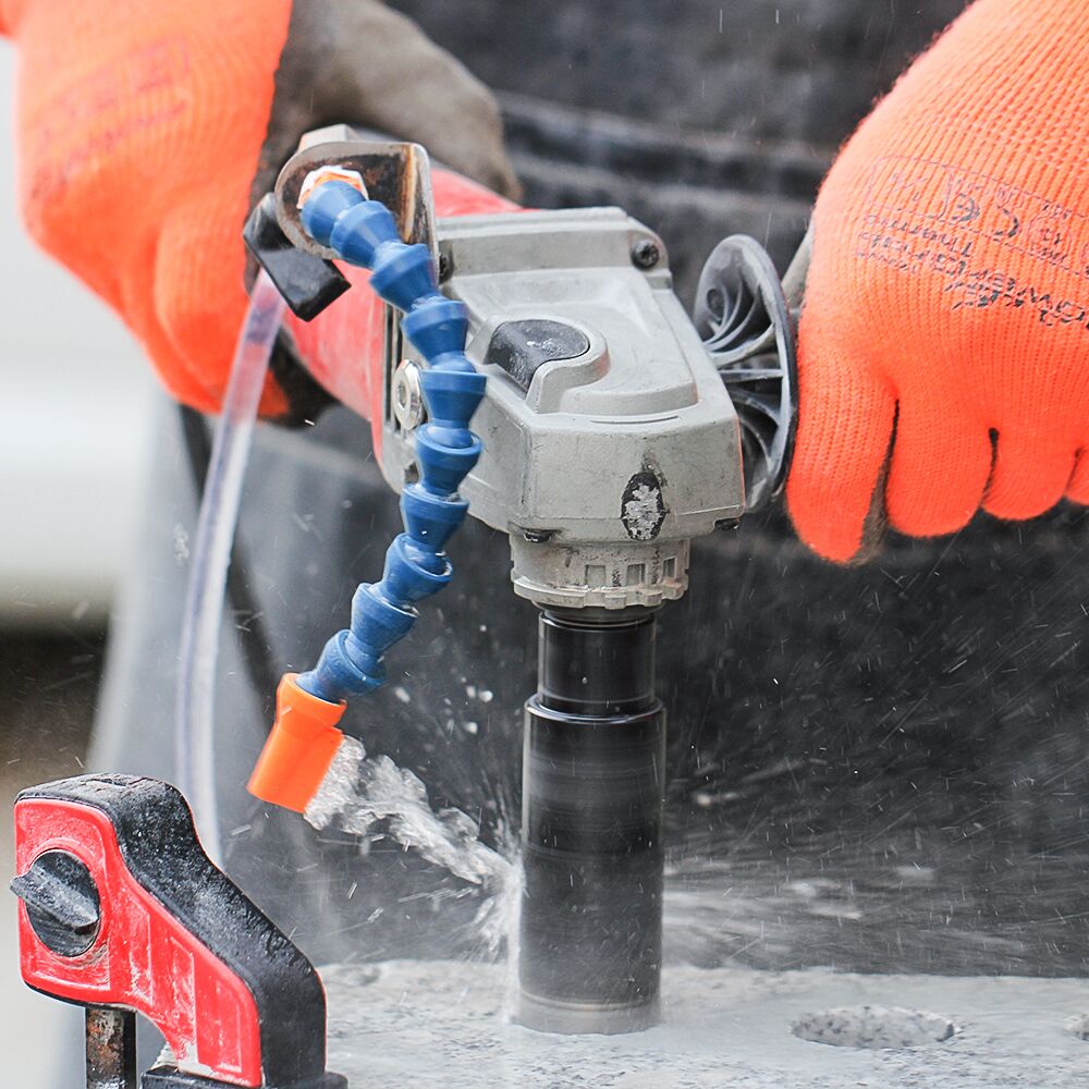 angle-grinder-attachment-with-water-pipe